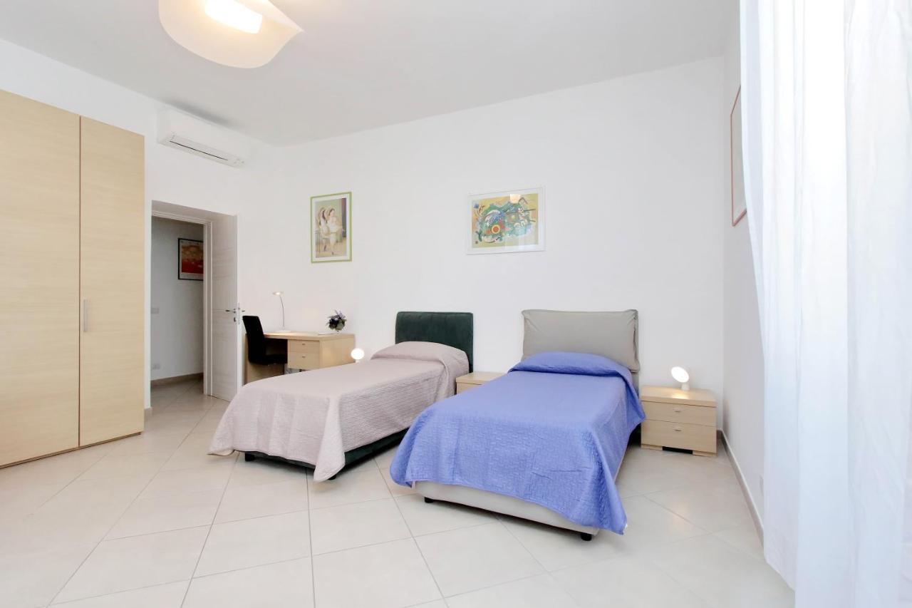 Apartment Via Cola Di Rienzo 285 Rome